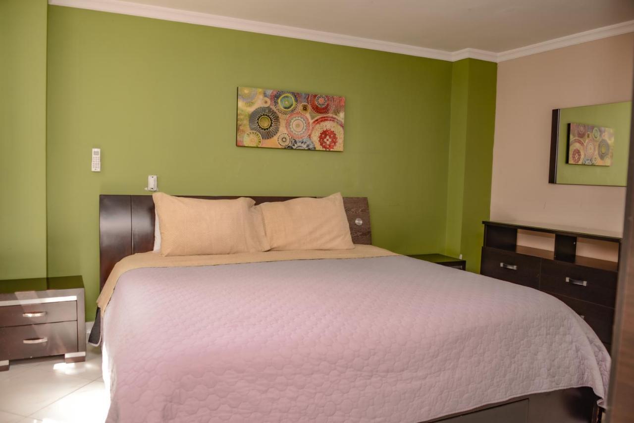 Calle 8 Suites Medellín Eksteriør bilde