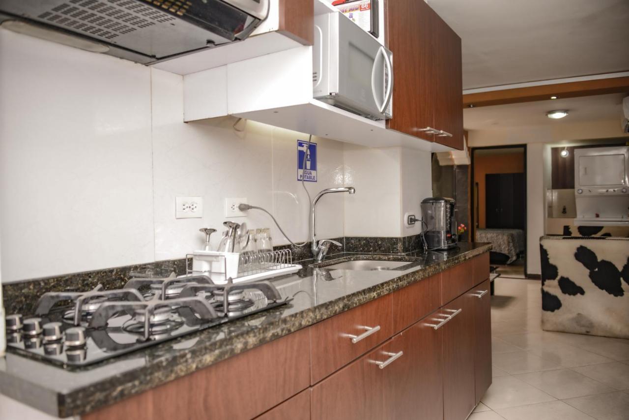 Calle 8 Suites Medellín Eksteriør bilde
