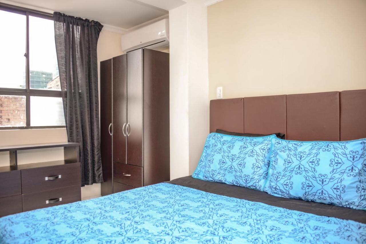 Calle 8 Suites Medellín Eksteriør bilde