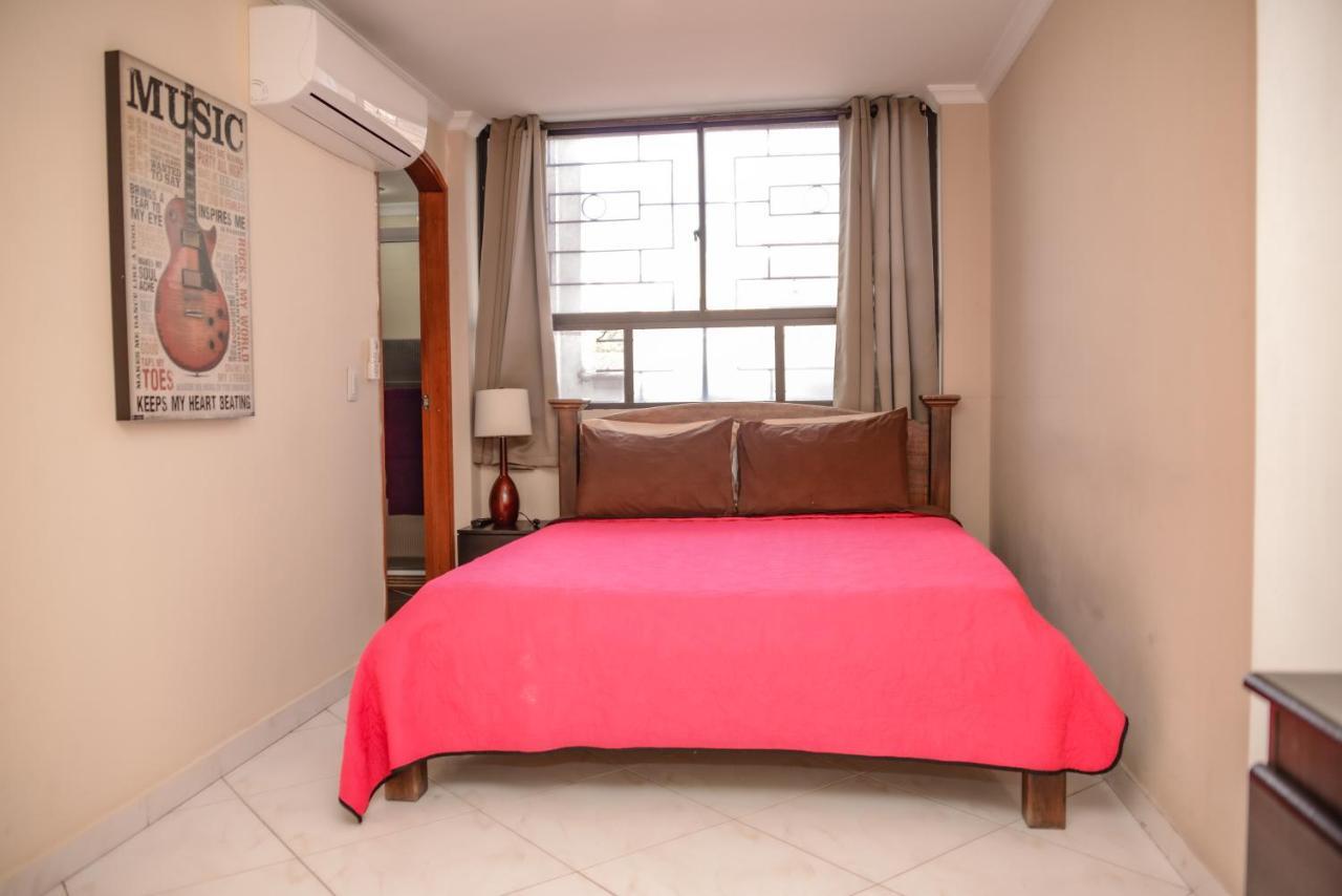 Calle 8 Suites Medellín Eksteriør bilde