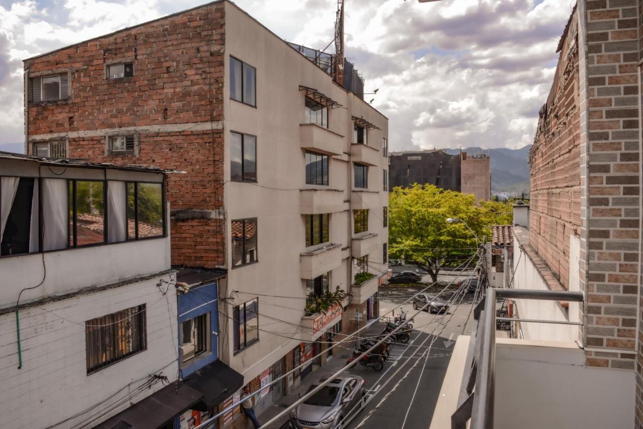 Calle 8 Suites Medellín Eksteriør bilde
