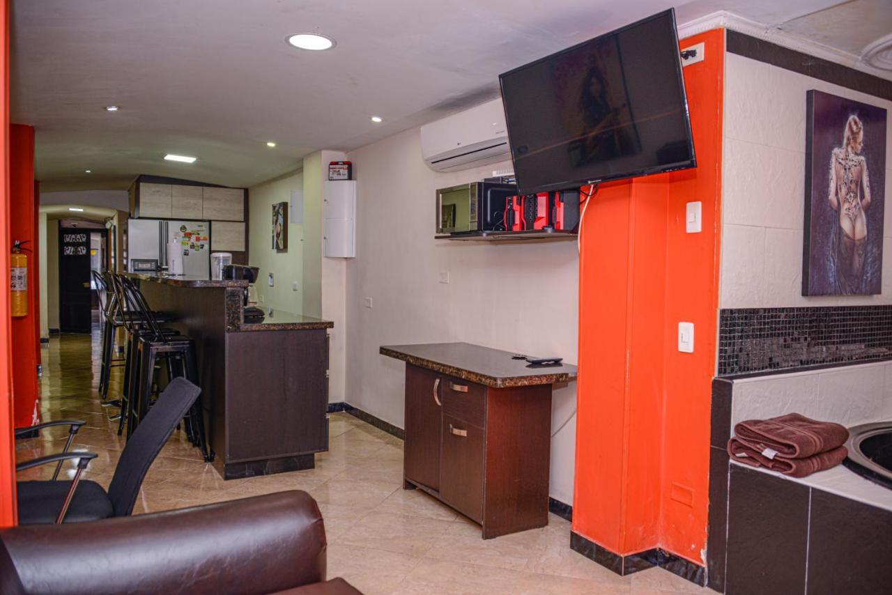 Calle 8 Suites Medellín Eksteriør bilde