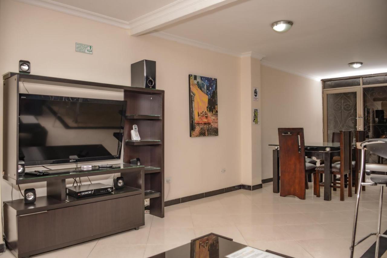 Calle 8 Suites Medellín Eksteriør bilde