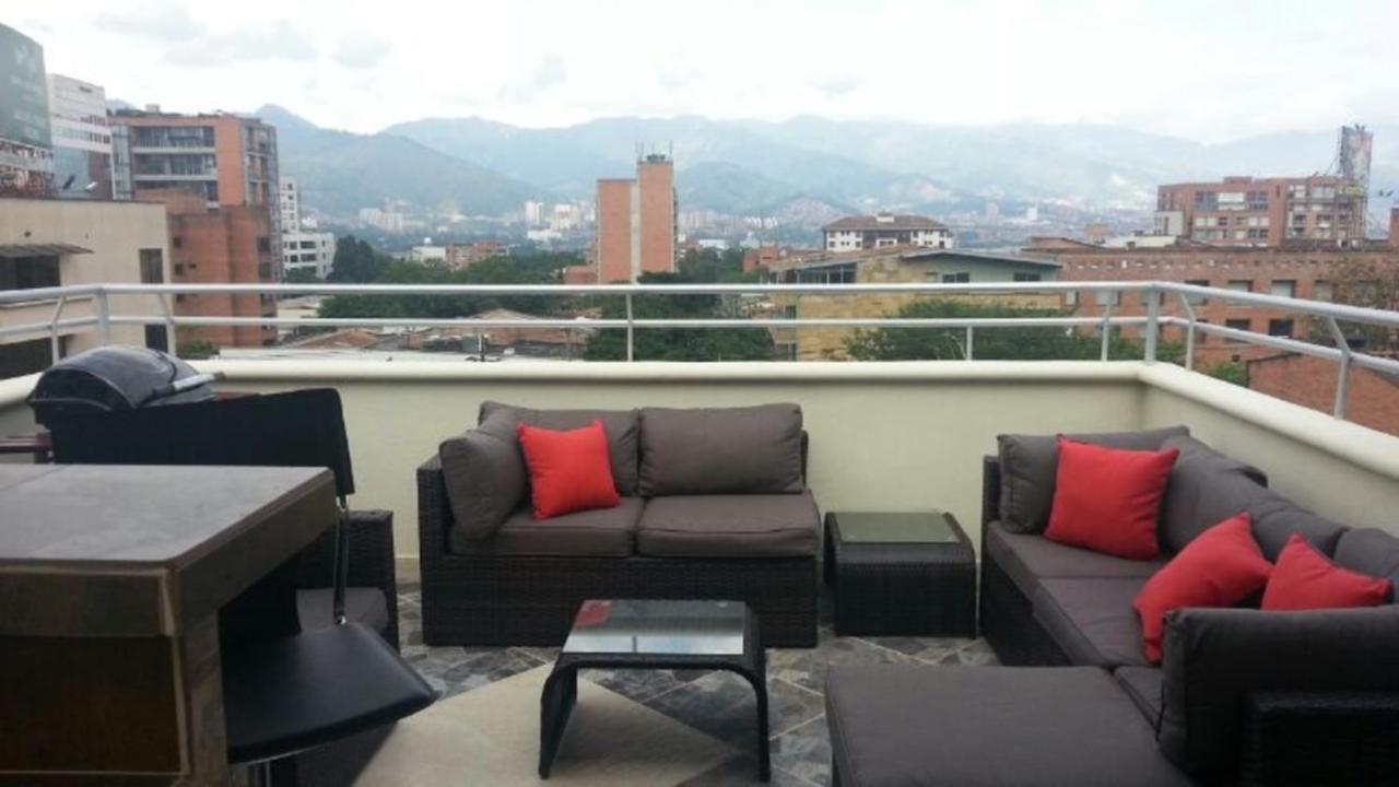 Calle 8 Suites Medellín Eksteriør bilde